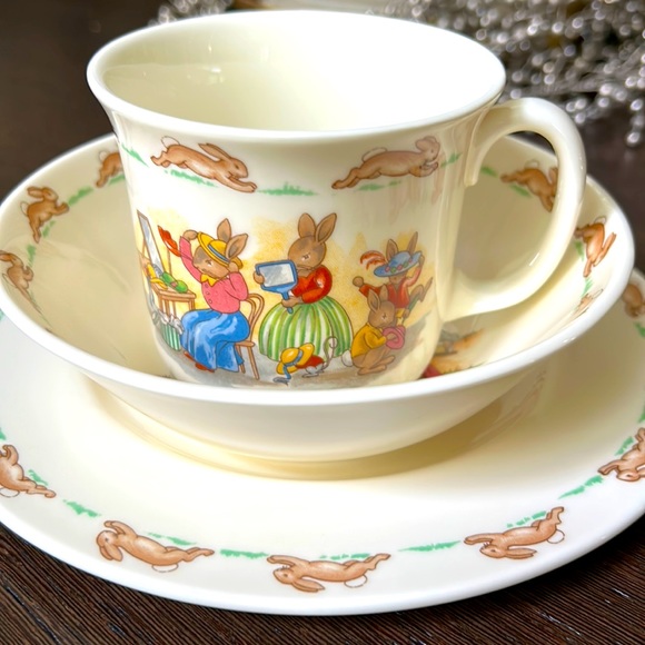 🔥HP🔥3PC Set Royal Doulton BUNNYKINS Kids Dishes - Picture 1 of 13